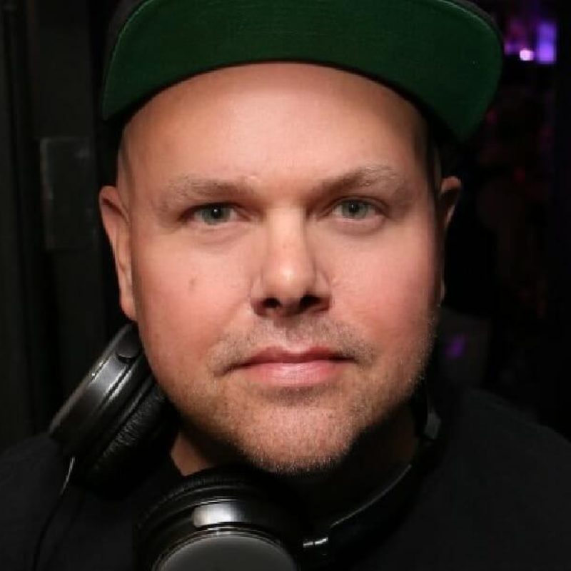 VJ BRYAN